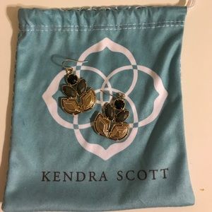 Kendra Scott Lexie earrings